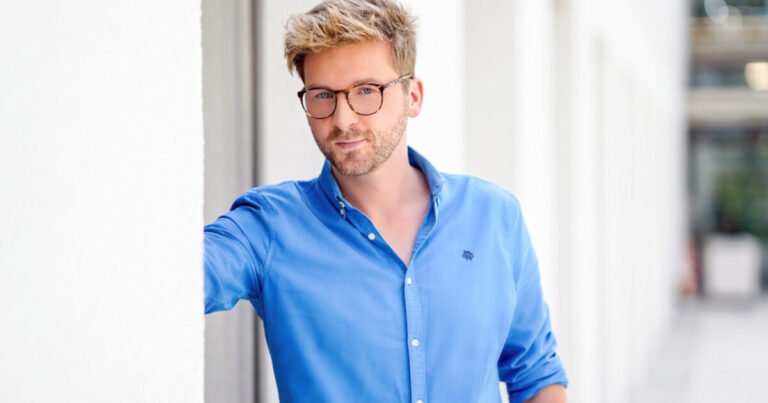 Johannes Zenglein – Karriere, Haltung und Bedeutung eines profilierten Journalisten Johannes Zenglein – Karriere, Haltung und Bedeutung eines profilierten Journalisten